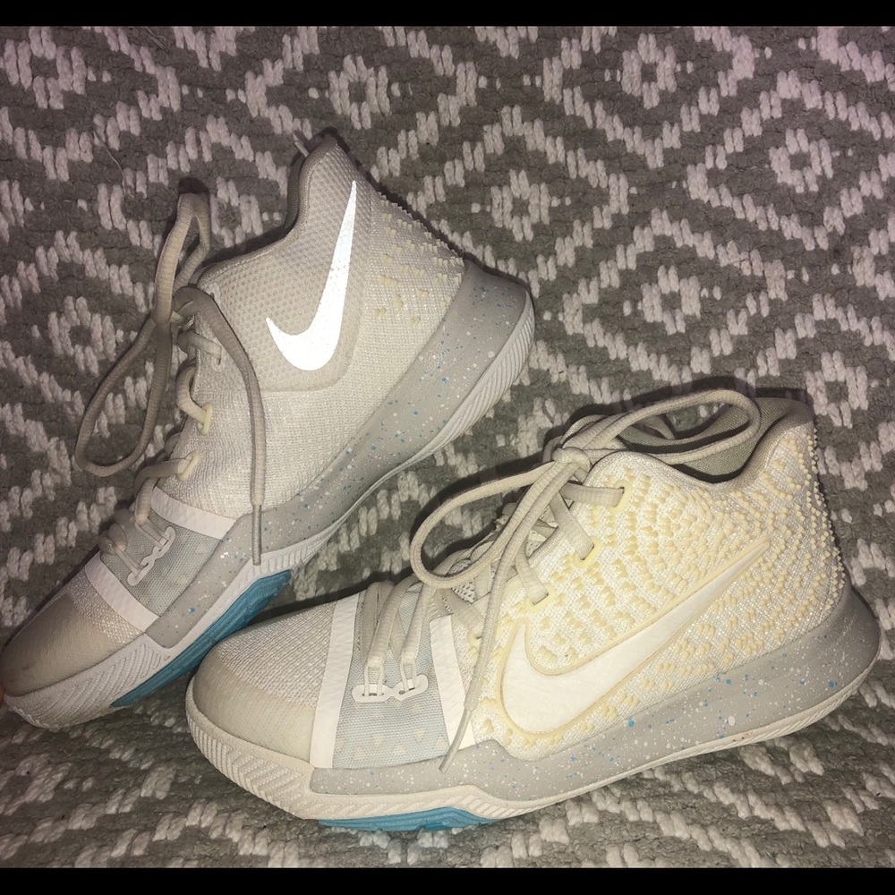 Nike Kyrie 3